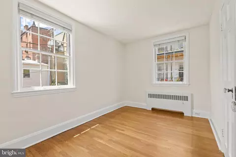 Bedroom - 7 E Madison St, Baltimore, MD 21202 photo 4 of 8