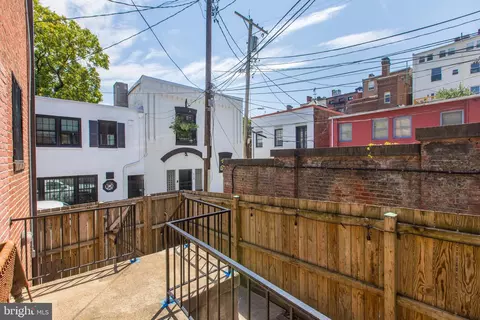 Exterior - 7 E Madison St, Baltimore, MD 21202 photo 4 of 9