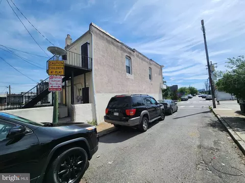 16 S Conkling St, Baltimore, MD 21224 photo 4