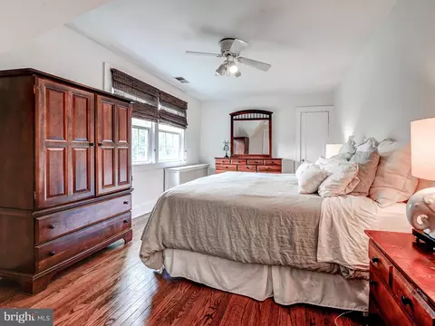 212 E Lake Ave, Baltimore, MD 21212 photo 24