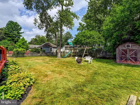 212 E Lake Ave, Baltimore, MD 21212 photo 33
