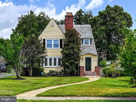 212 E Lake Ave, Baltimore, MD 21212 photo 38
