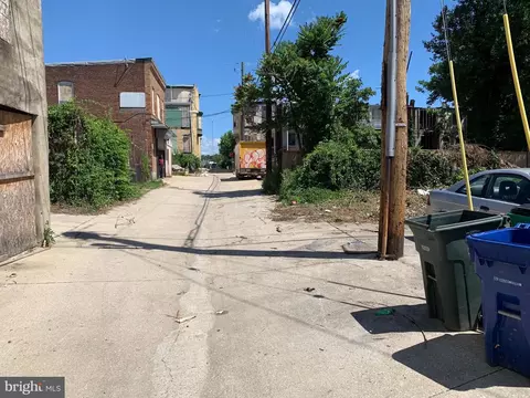 1811 Mckean Ave, Baltimore, MD 21217 photo 2