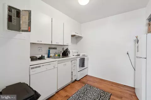 1 E Chase St #408, Baltimore, MD 21202 photo 4