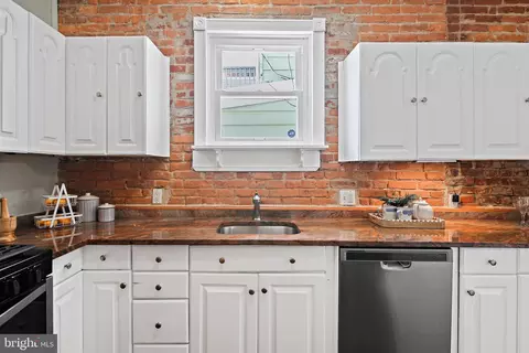 Kitchen - 417 E Fort Ave, Baltimore, MD 21230 photo 2 of 3