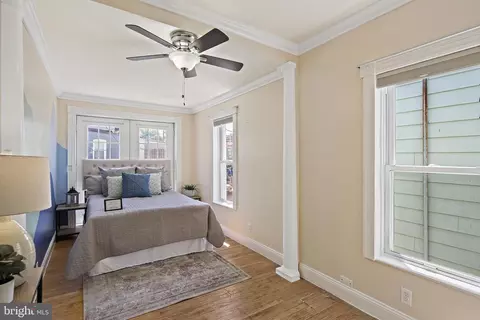 Bedroom - 417 E Fort Ave, Baltimore, MD 21230 photo 4 of 4