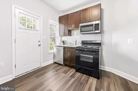 716 E 23rd St, Baltimore, MD 21218 photo 13