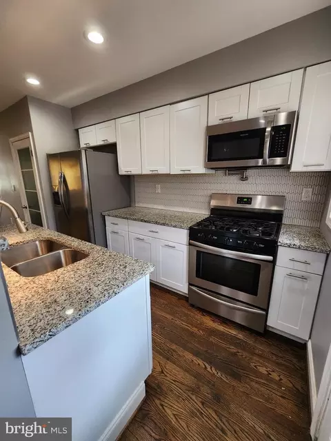 Kitchen - 941 N Hill Rd, Baltimore, MD 21218 photo 1 of 2