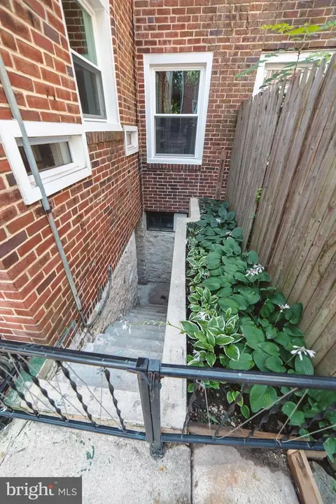 706 E 35th St, Baltimore, MD 21218 photo 39