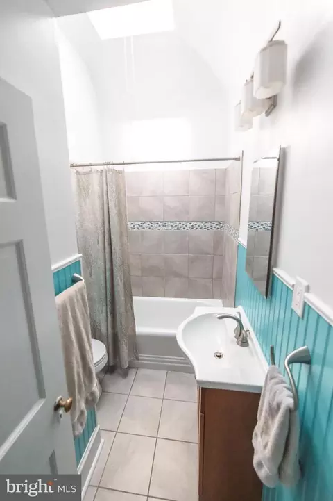 706 E 35th St, Baltimore, MD 21218 photo 22