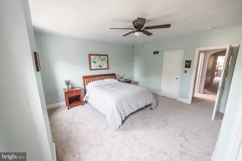 706 E 35th St, Baltimore, MD 21218 photo 23