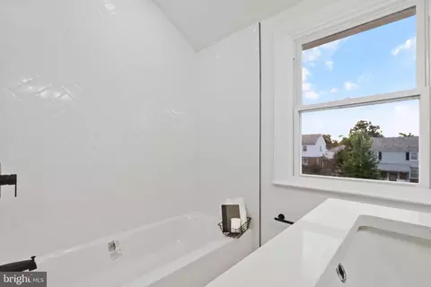 Bath - 1311 E 35th St, Baltimore, MD 21218 photo 2 of 4