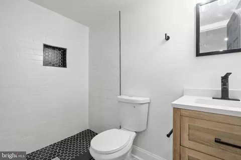 Bath - 1311 E 35th St, Baltimore, MD 21218 photo 4 of 4