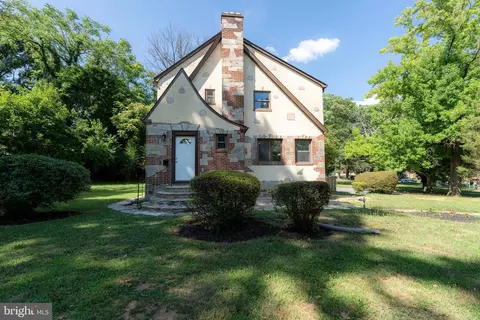 3300 Sequoia Ave, Baltimore, MD 21215 photo 1