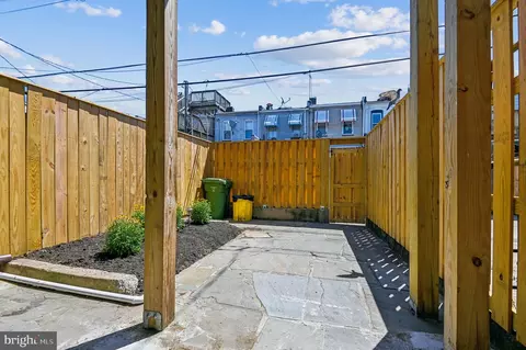Exterior - 25 S Potomac St S, Baltimore, MD 21224 photo 4 of 5
