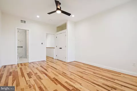 Bedroom - 25 S Potomac St S, Baltimore, MD 21224 photo 1 of 1