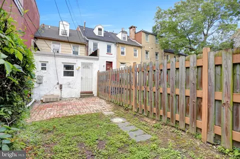 643 Melvin Dr, Baltimore, MD 21230 photo 25