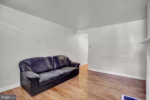 643 Melvin Dr, Baltimore, MD 21230 photo 7