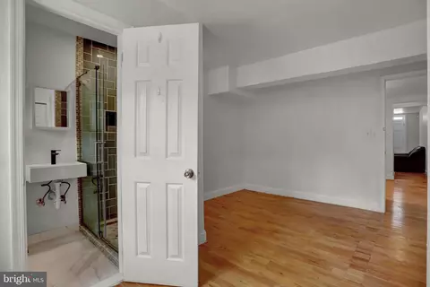 643 Melvin Dr, Baltimore, MD 21230 photo 10