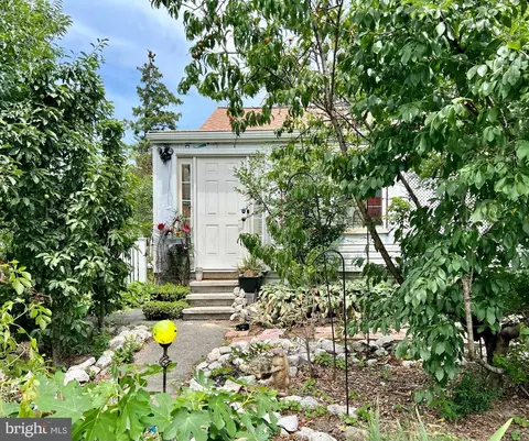 2700 Fleetwood Ave, Baltimore, MD 21214
