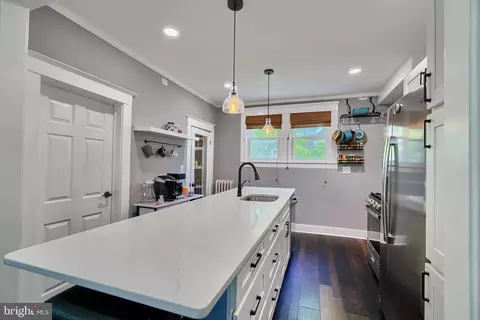 Other - 612 Hollen Rd, Baltimore, MD 21212 photo 5 of 11