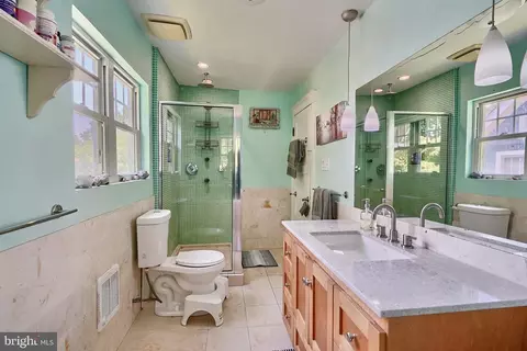 Bath - 612 Hollen Rd, Baltimore, MD 21212 photo 7 of 7