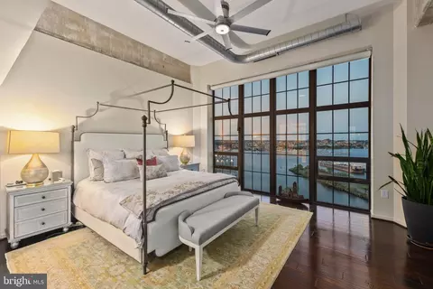 Bedroom - 1200 Steuart St #1715, Baltimore, MD 21230 photo 1 of 11