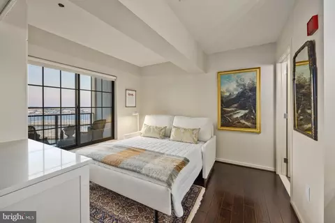 Bedroom - 1200 Steuart St #1715, Baltimore, MD 21230 photo 10 of 11