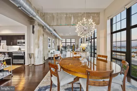 Dining - 1200 Steuart St #1715, Baltimore, MD 21230 photo 3 of 8
