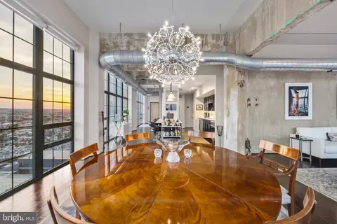 Dining - 1200 Steuart St #1715, Baltimore, MD 21230 photo 7 of 8