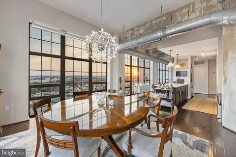 Dining - 1200 Steuart St #1715, Baltimore, MD 21230 photo 6 of 8