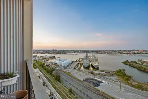 View/Area - 1200 Steuart St #1715, Baltimore, MD 21230 photo 5 of 8
