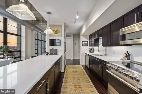 Kitchen - 1200 Steuart St #1715, Baltimore, MD 21230 photo 4 of 6
