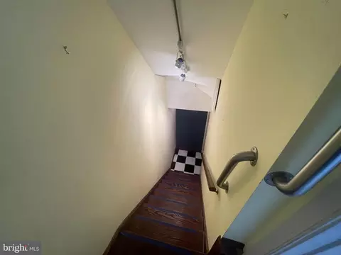 Entry Way - 1102 S Streeper St, Baltimore, MD 21224 photo 1 of 1