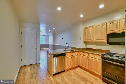 Kitchen - 1613 Marshall St, Baltimore, MD 21230 photo 3 of 5