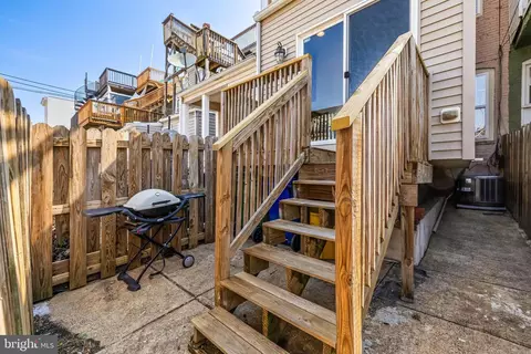 Exterior - 1422 Marshall St, Baltimore, MD 21230 photo 2 of 5
