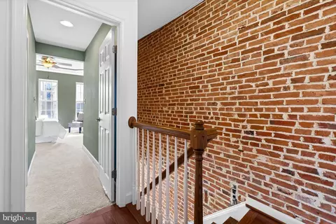 Entry Way - 1422 Marshall St, Baltimore, MD 21230 photo 4 of 4