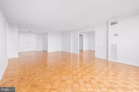 4100 N Charles St #1004, Baltimore, MD 21218 photo 5