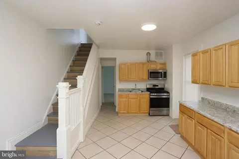 Entry Way - 3323 Mcelderry St, Baltimore, MD 21205 photo 1 of 5