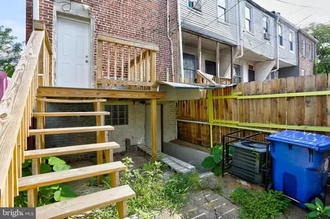 Exterior - 3323 Mcelderry St, Baltimore, MD 21205 photo 4 of 6