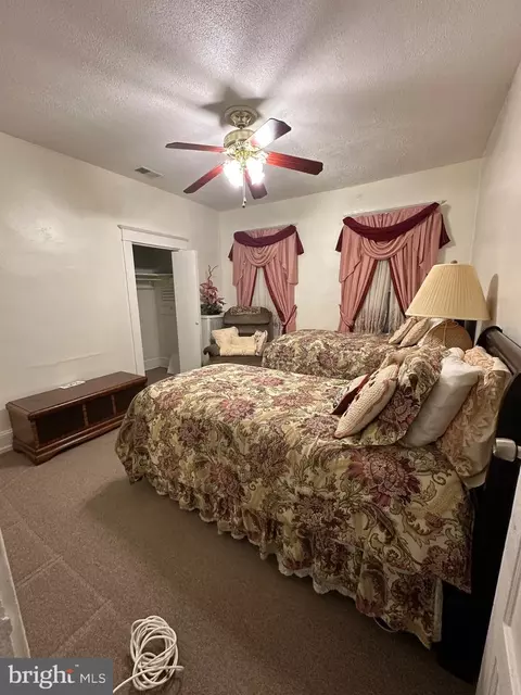 Bedroom - 3511 Springdale Ave, Baltimore, MD 21216 photo 6 of 9