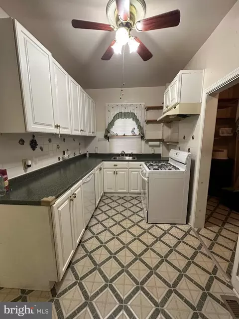 Kitchen - 3511 Springdale Ave, Baltimore, MD 21216 photo 1 of 2