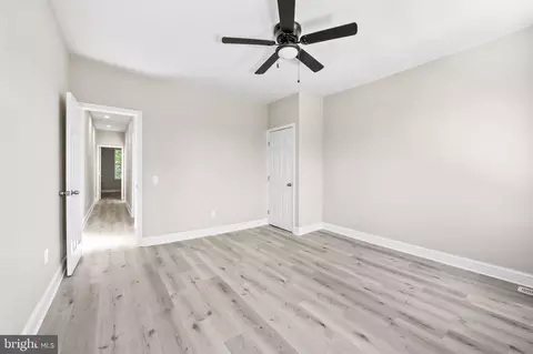 Entry Way - 3603 Greenmount Ave, Baltimore, MD 21218 photo 10 of 11