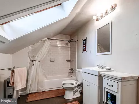 6012 York Rd, Baltimore, MD 21212 photo 32