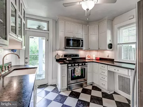 6012 York Rd, Baltimore, MD 21212 photo 17