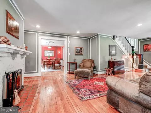 6012 York Rd, Baltimore, MD 21212 photo 11