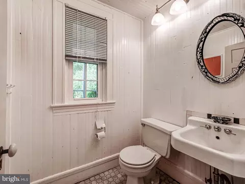6012 York Rd, Baltimore, MD 21212 photo 33