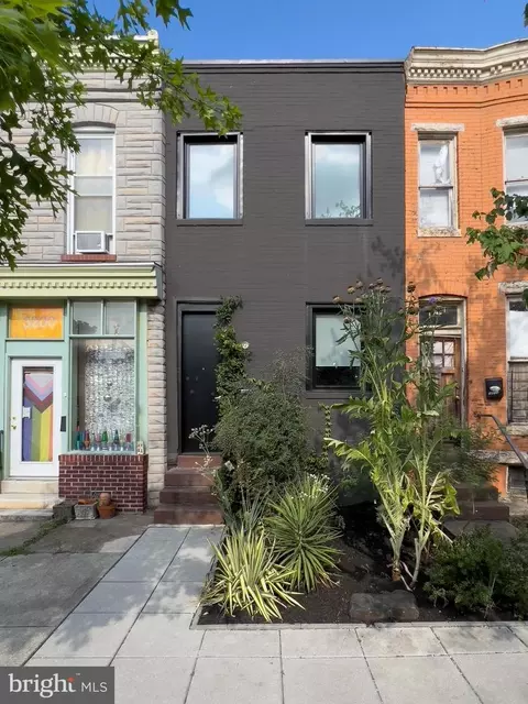 Exterior - 3202 Barclay St, Baltimore, MD 21218 photo 6 of 7