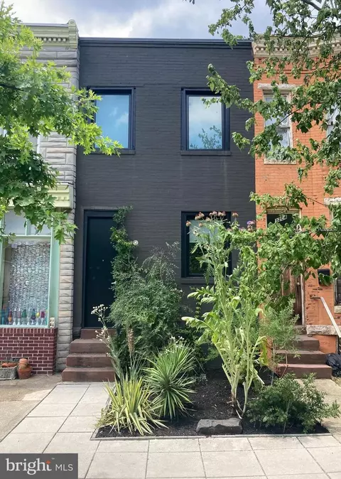 3202 Barclay St, Baltimore, MD 21218
