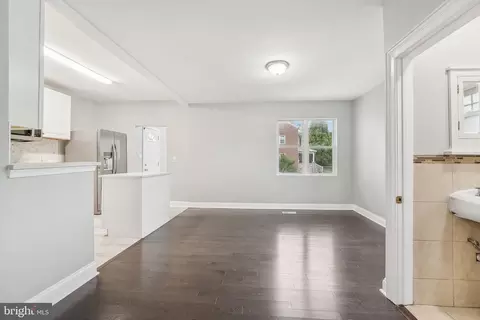 Entry Way - 4120 Garrison Blvd, Baltimore, MD 21215 photo 1 of 8